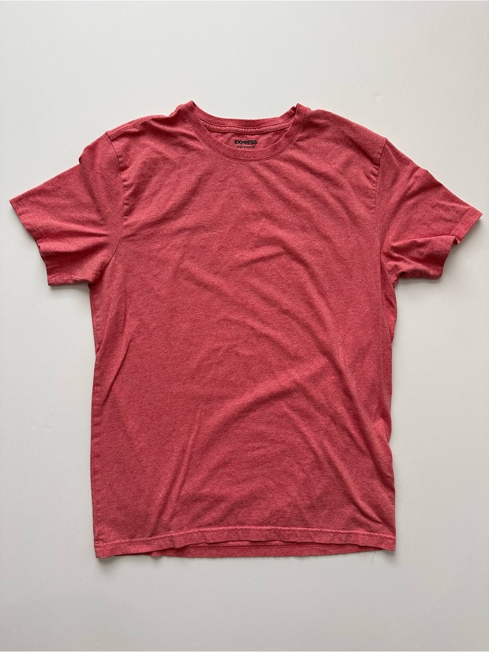 Express Men’s T‑Shirt in Heather Red